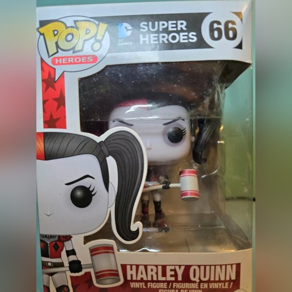 Funko Pop! Vinyl: DC Universe - Harley Quinn #66 - Picture 5 of 5